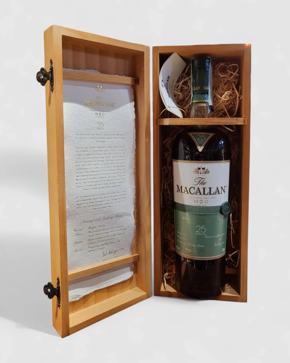 Macallan 25 Y.O. Fine Oak Triple Cask Matured - immagine 6